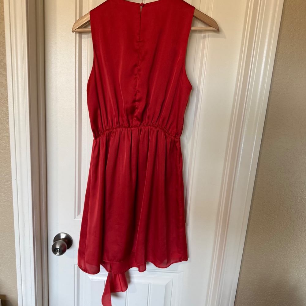 THEME‎ Red Ruched Ruffle Front Sleeveless Mini Dress Size S - Picture 5 of 7
